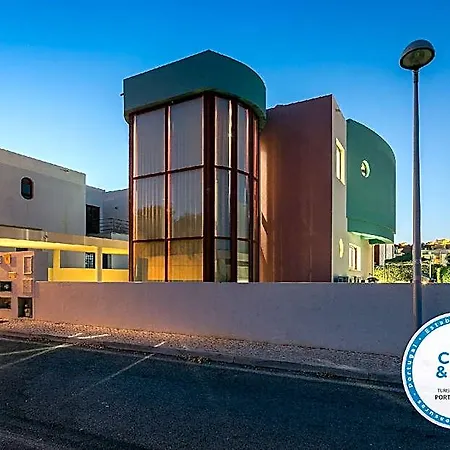 فندق With Private Pool, Garden, Terrace And Marina View