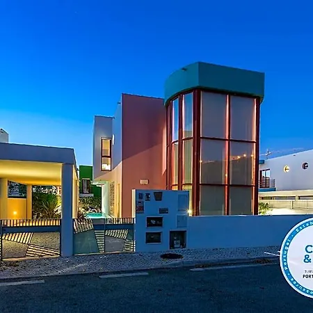 With Private Pool, Garden, Terrace And Marina View البوفيرا
